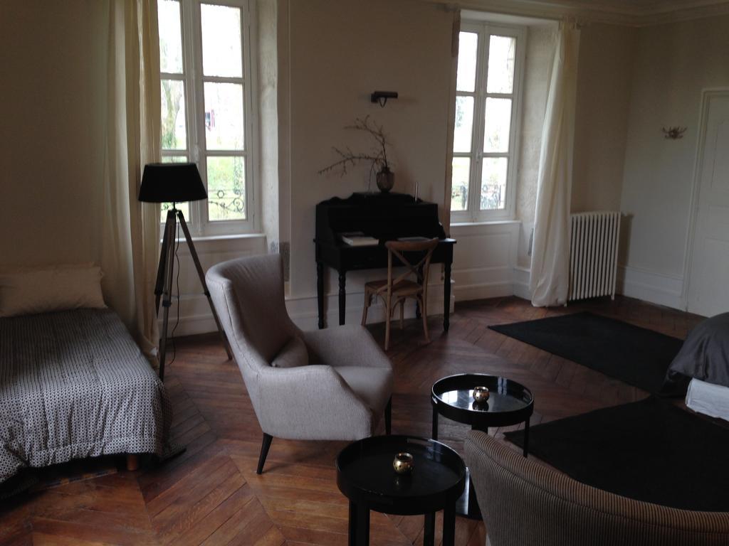 Les Chambres D'Hotes Du Bois Joli 스뮤엉옥수아 외부 사진